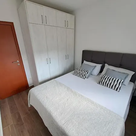 Apartment Charlie Komarna